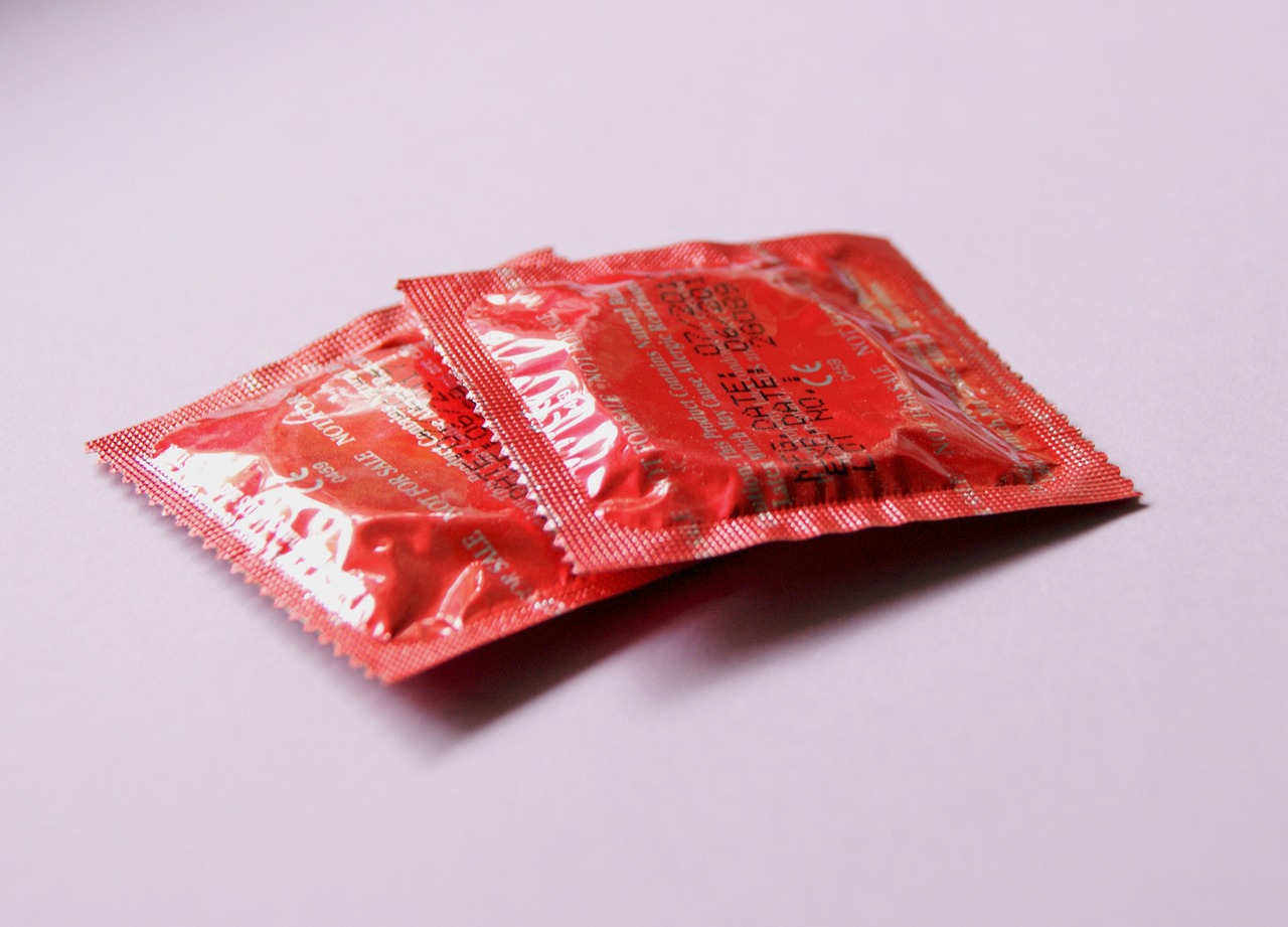 dva prezervativy